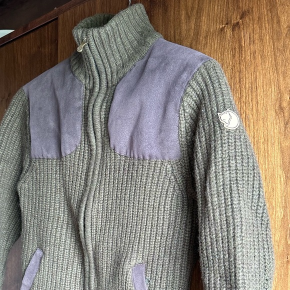 FJALLRAVEN Grouse Sweater size S 100% wool - Picture 10 of 10